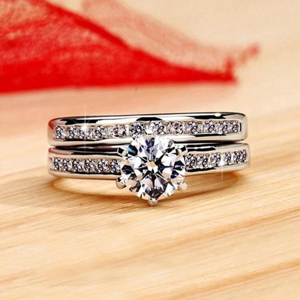 NWT 18K White Gold Plated S925 Zirconia Couple Engagement Ring Set Size 9 - Picture 3 of 4